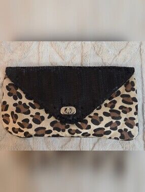 Deb‎ & Dave Sequin & Leopard Print Envelope Clutch - Black Purse Silver Closure